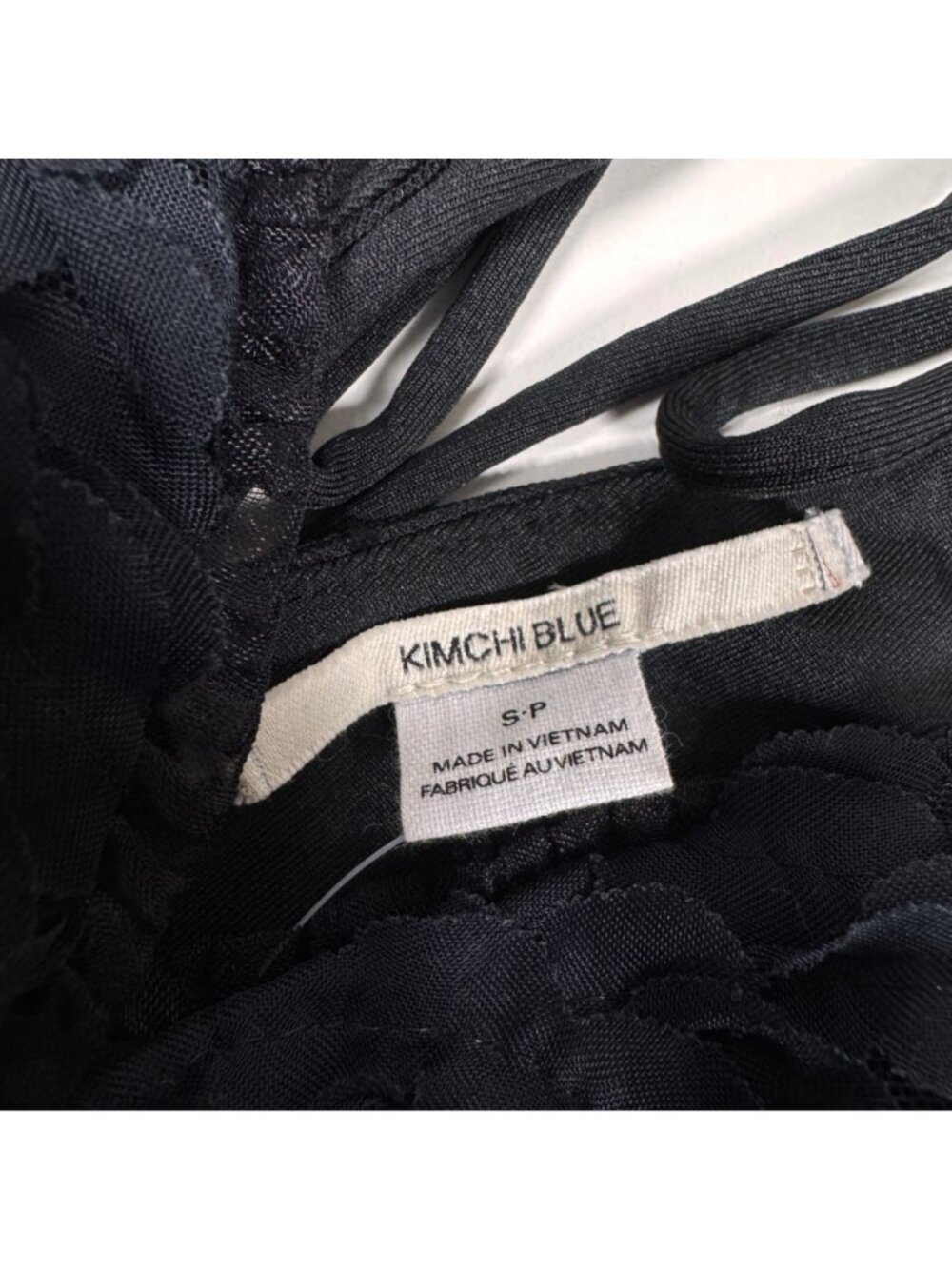 NEW Kimchi Blue Black Lace Asymmetric Babydoll Crop Top Sz S 3D Flower Ethereal - Picture 6 of 15